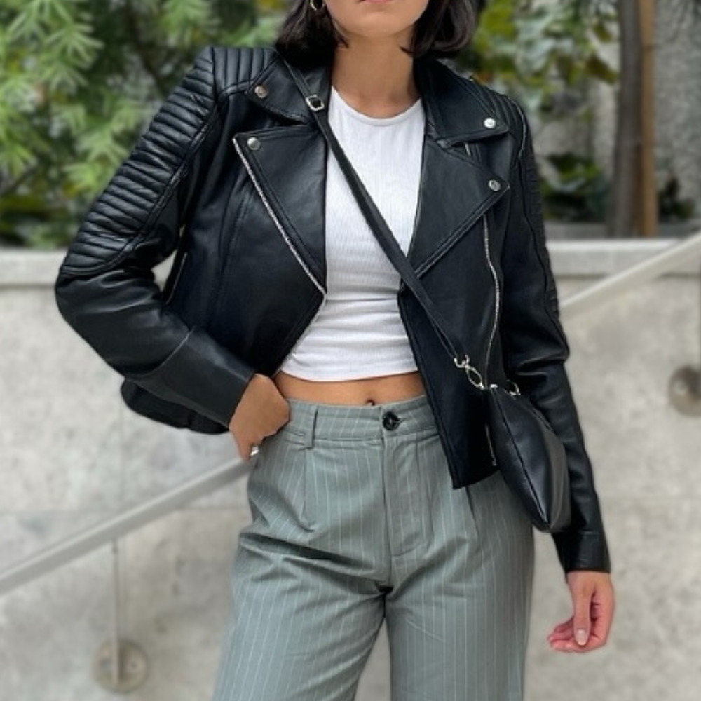 Kurze Moto-Lederjacke